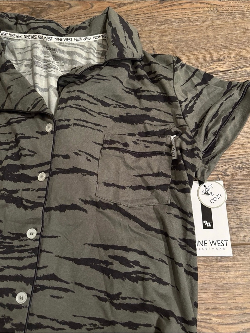 Nine West Olive Green & Black Striped Short Sleeve Shirt